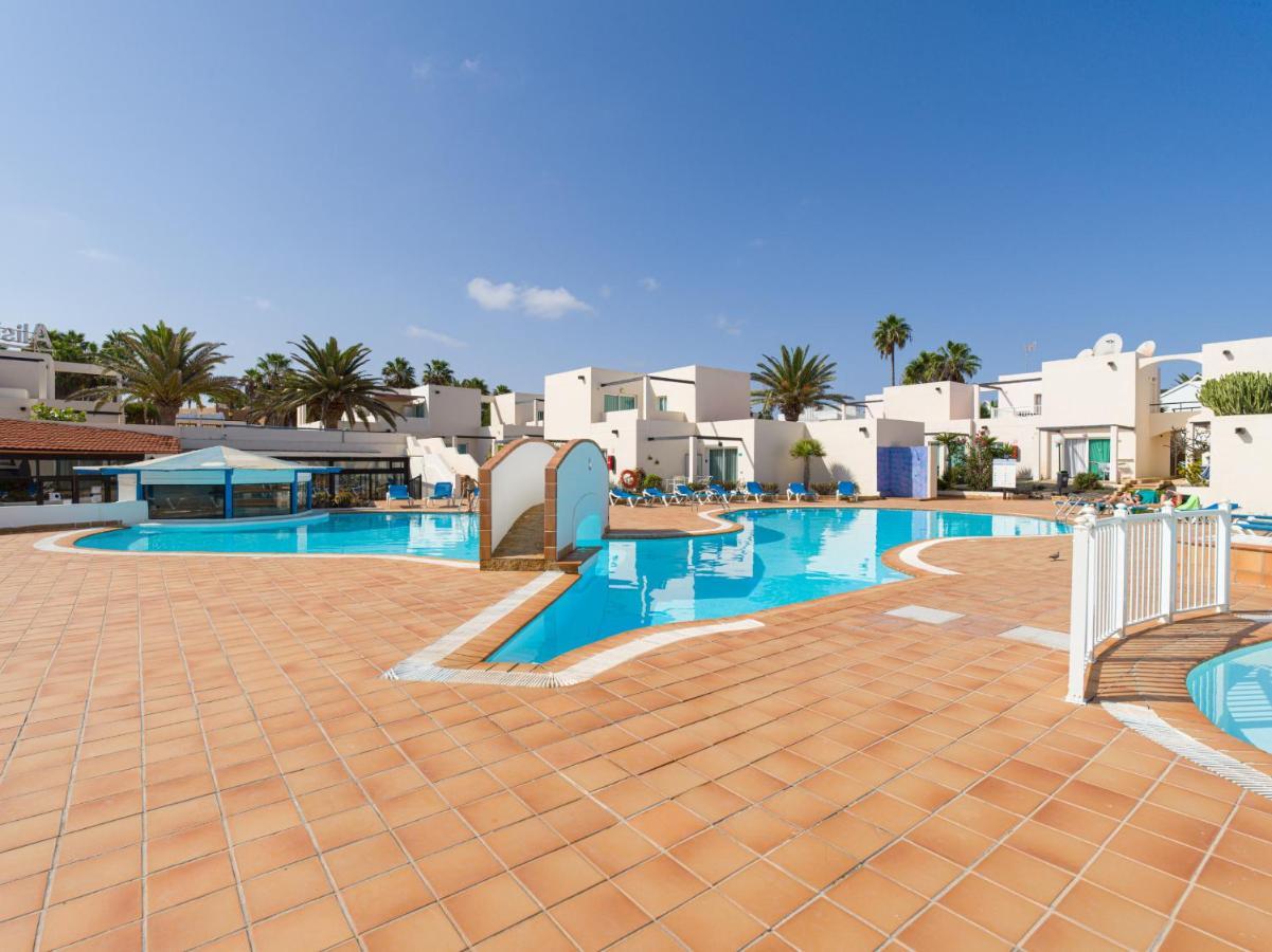 Homeforguest Moderno Apartamento Con Piscina En Corralejo Exterior photo